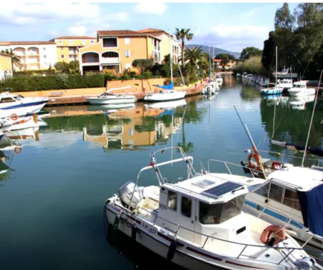 T2 Au Coeur Du Golfe De Saint Tropez Apartment โคโกแล็ง ภายนอก รูปภาพ