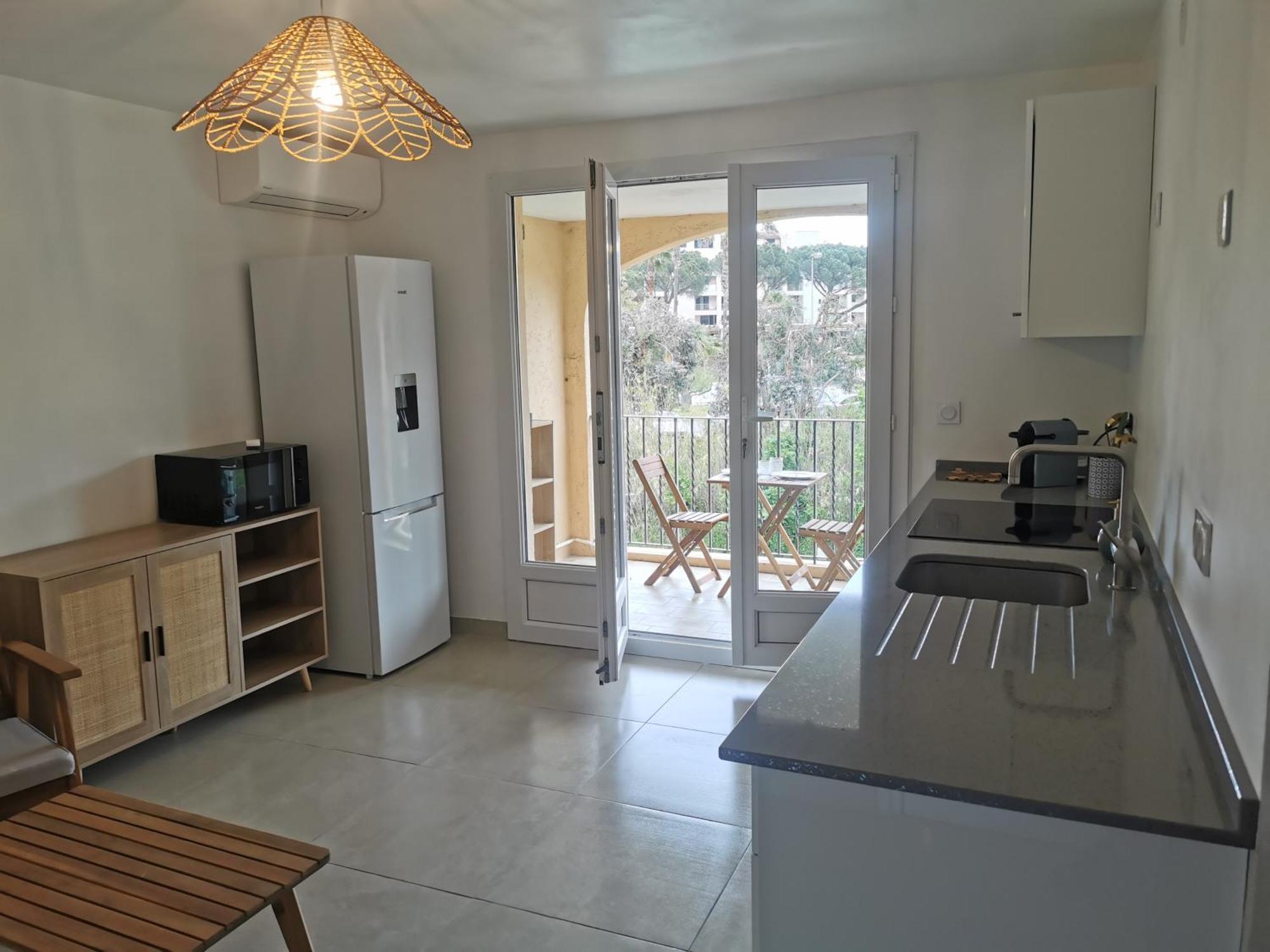 T2 Au Coeur Du Golfe De Saint Tropez Apartment โคโกแล็ง ภายนอก รูปภาพ